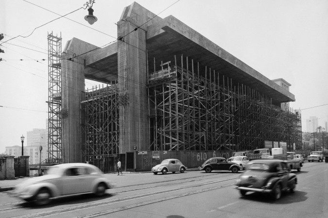 Scheier registrou a construção do Masp em 1966 -  (crédito: Peter Scheier / Acervo Instituto Moreira Salles)