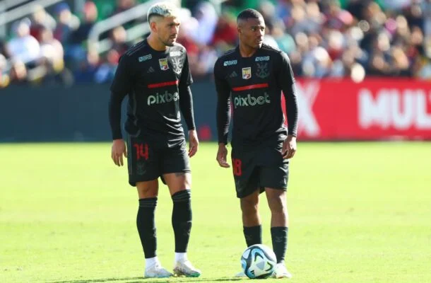 De La Cruz busca se adaptar ao elenco nesta chegada ao Flamengo para a temporada de 2024 -  (crédito: - Foto: Marcelo Cortes /CRF)