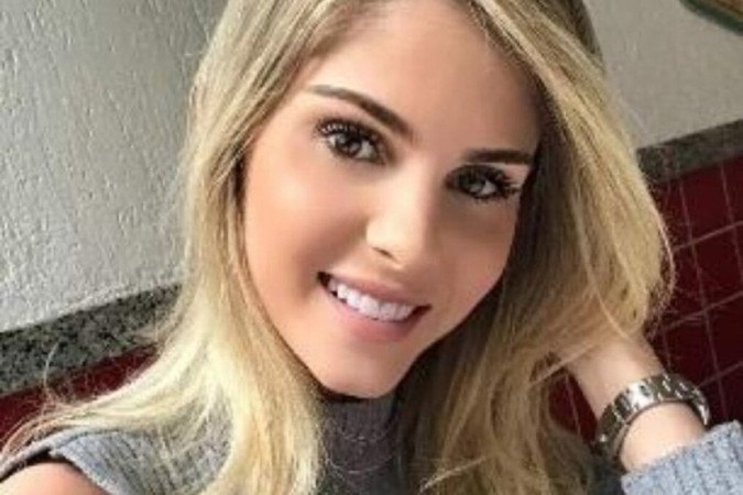 Bárbara Evans posta antes e depois de protocolo de perda de peso -  (crédito: Reprodução/Instagram)