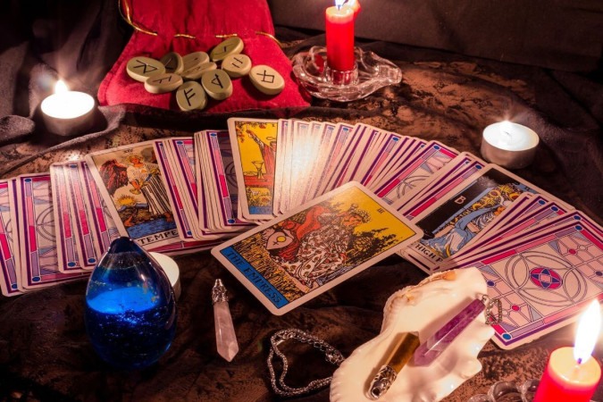 Tarot revela as tendências de fevereiro (Imagem: LunarVogel | Shutterstock) -  (crédito: EdiCase - Astrologia - Diversão e arte)