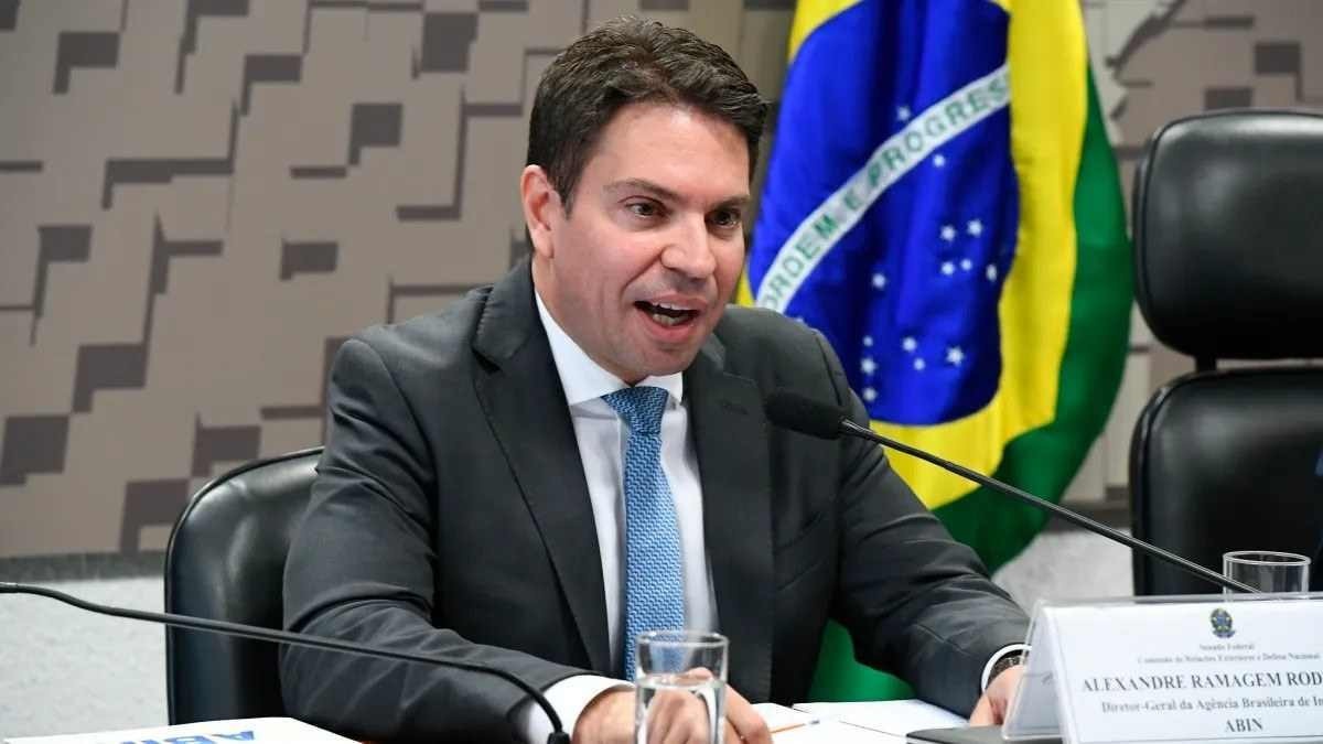 Na capital federal, um dos mandatos de busca estão sendo cumpridos no gabinete de Ramagem na Câmara dos Deputados -  (crédito: Marcos Oliveira/Agência Senado)