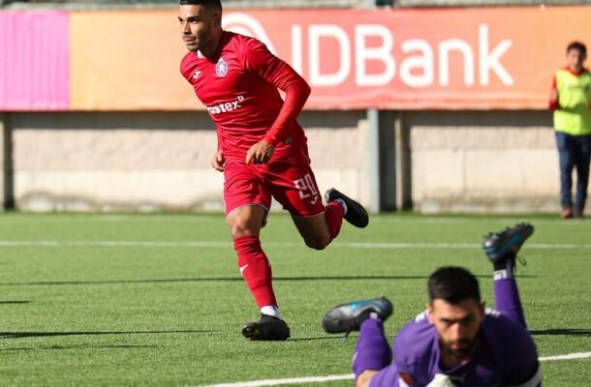 Lucas Villela, um brasileiro no futebol da Armênia