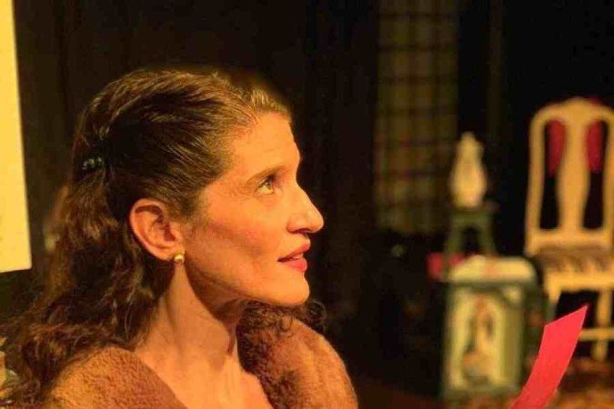 Peça Diatribe do amor, com a atriz Juliana Zancanaro e Cia. YinsPiração Poéticas Contemporâneas, com texto de Gabriel García Márquez - (crédito: Filipe Lima) Peça Diatribe do amor, com a atriz Juliana Zancanaro e Cia. YinsPiração Poéticas Contemporâneas, com texto de Gabriel García Márquez - (crédito: Filipe Lima)