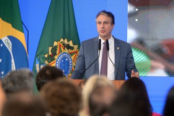 Camilo Santana diz que haverá esforço para aprovar o Plano Nacional da Educação até metade do ano - (crédito: Ed Alves / C.B. / D.A. Press) Camilo Santana diz que haverá esforço para aprovar o Plano Nacional da Educação até metade do ano - (crédito: Ed Alves / C.B. / D.A. Press)