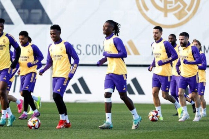 Jogadores do Real Madrid durante treinamento da equipe - Foto: Divulgação / Real Madrid -  (crédito: Foto: Divulgação / Real Madrid)