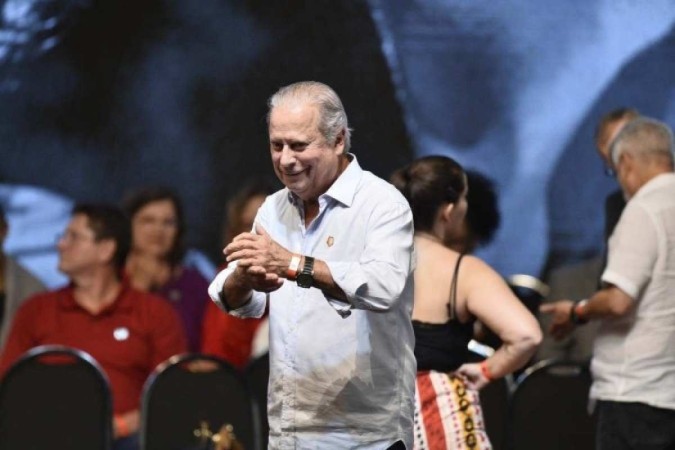 Dirceu deu entrada no hospital ainda na quarta-feira (31/7), com suspeita de obstrução na artéria coronária -  (crédito: Minervino Júnior/CB/D.A Press)