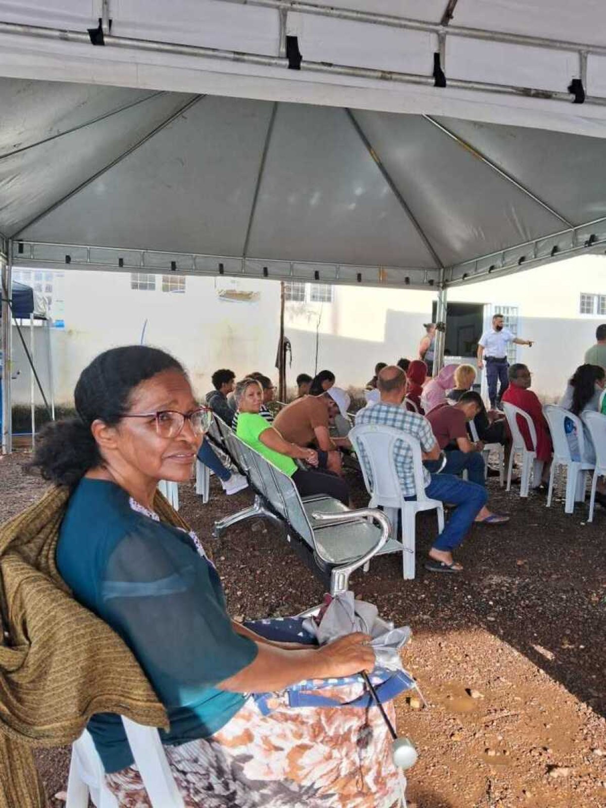  Mutirão contra a dengue. Luzinete Rodrigues.