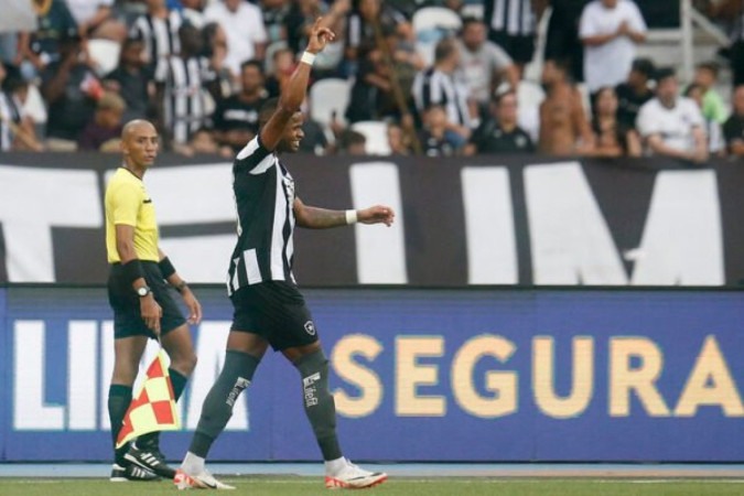 Botafogo do tanque Janderson volta a vencer no Carioca  -  (crédito:  Vitor_Silva)