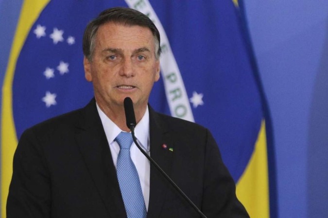 Bolsonaro chegou a ter mais de meio milhão de reais bloqueados de suas contas bancárias em junho deste ano, para o pagamento das multas por não usar máscara em São Paulo -  (crédito:  Fabio Rodrigues-Pozzebom/Agência Brasil)