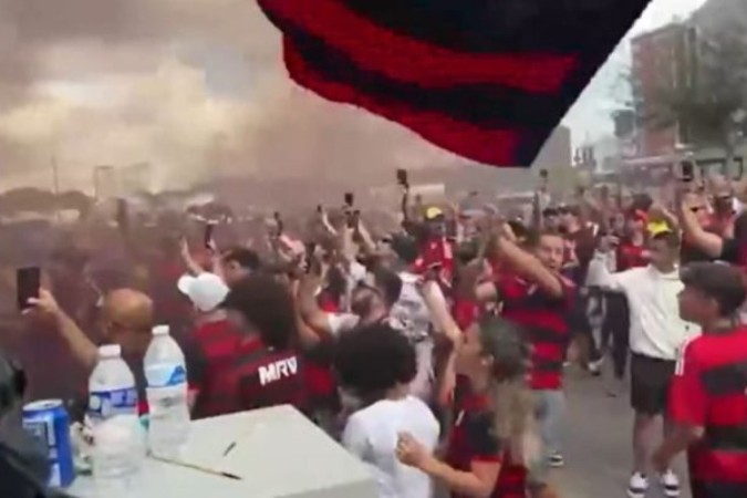 Flamengo se apresenta rodeado de torcedores em Orlando  -  (crédito:  Monica)