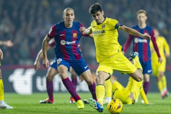 Jogadores do Villarreal comemoram o gol marcado por Gerrard Moreno - Foto: Divulgação Twitter @VillarrealCF -  (crédito: Foto: Divulgação Twitter @VillarrealCF)