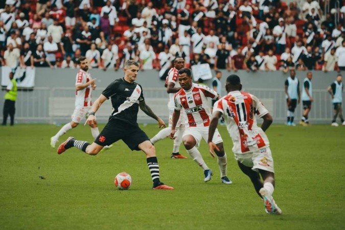 Apesar de maior domínio do Vasco, a partida contou com boas chances para ambos os lados - (crédito: Mateus Dutra / Divulgação) Apesar de maior domínio do Vasco, a partida contou com boas chances para ambos os lados - (crédito: Mateus Dutra / Divulgação)