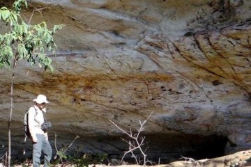 Pintura rupestre em Diamantina é depredada com pichação - Iphan/Divulgação
