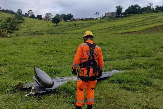 Acidente aconteceu na manhã de domingo (28/1) e causou a morte de sete pessoas
 -  (crédito: Corpo de Bombeiros/Divulgação)