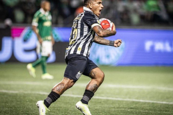 Otero vem se destacando neste início de Santos - (crédito: Foto: Raul Baretta/ Santos FC.) Otero vem se destacando neste início de Santos - (crédito: Foto: Raul Baretta/ Santos FC.)