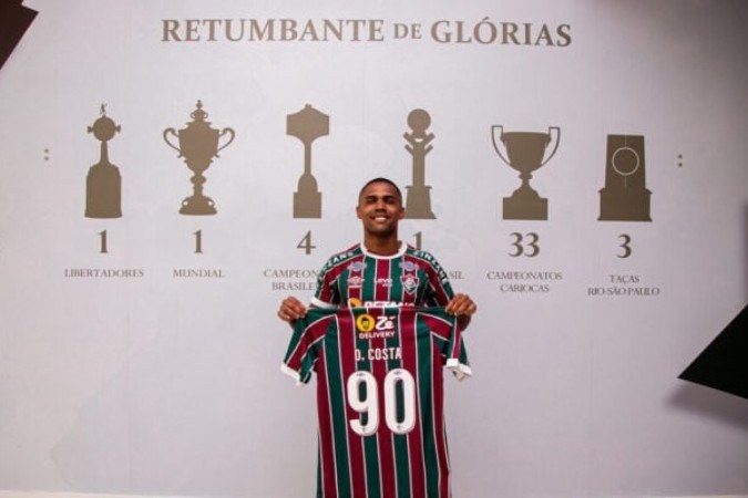 Douglas Costa vestirá a camisa 90, em alusão ao ano de seu nascimento -  (crédito:  Marcelo Goncalves/FFC)