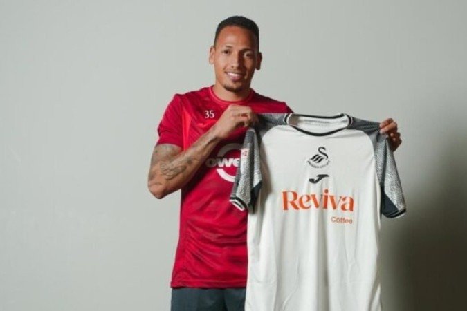 Ronald está na área para nova etapa na carreira -  (crédito: Foto: Divulgação/Swansea City)