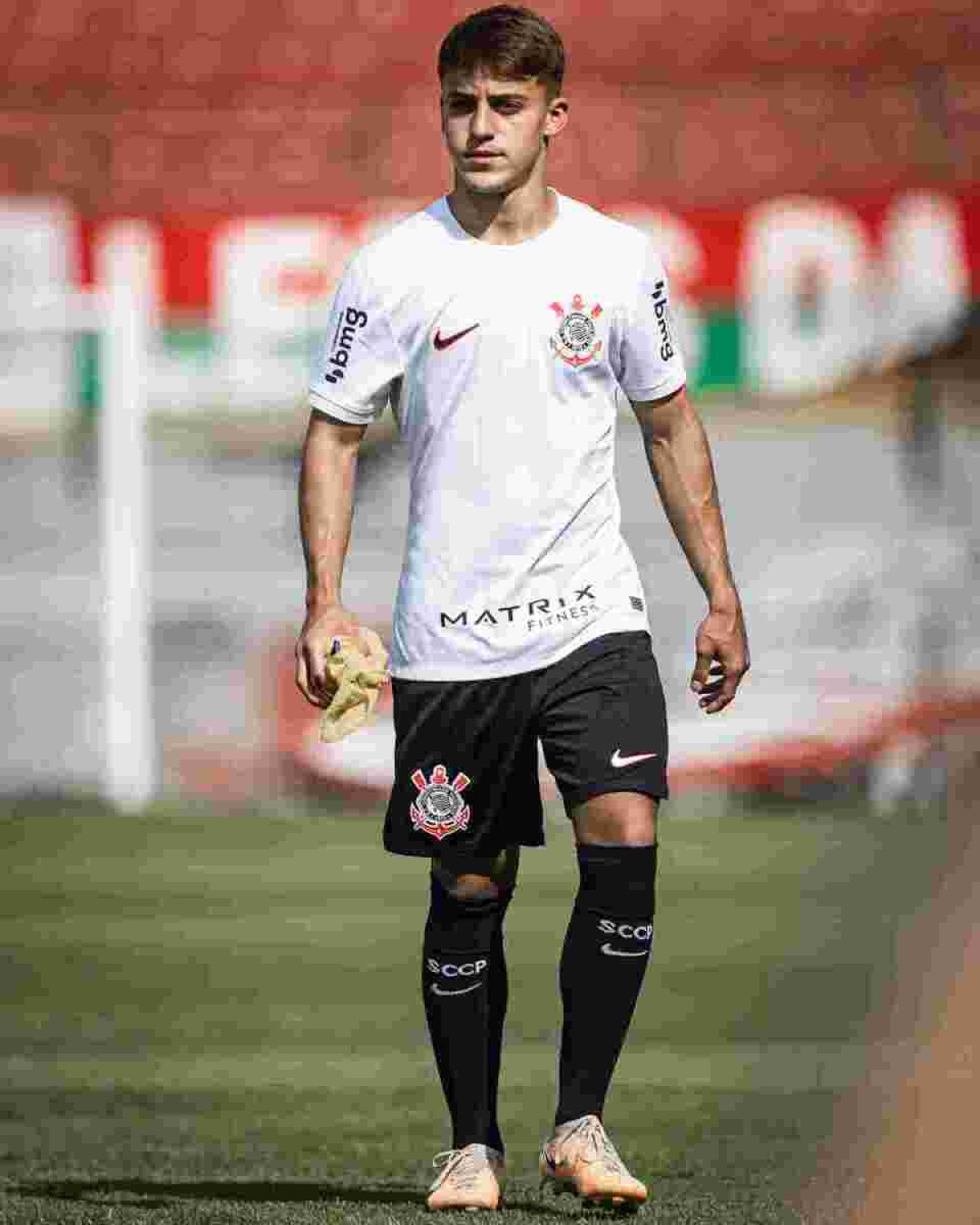  Guilherme Zimovski, jogador nascido em Brasília que se mudou para jogar no futebol polonês
