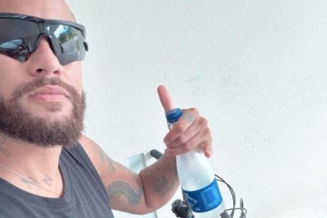 Atacante respondeu acusações da imprensa postando fotos no story de seu instagram -  (crédito: Foto: Reprodução Instagram)