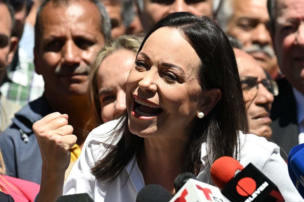 Quem é María Corina Machado, líder da oposição na Venezuela impedida de disputar eleição que criticou Lula