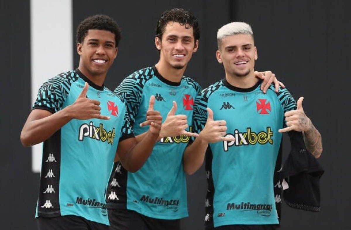 Era SAF: Vasco supera lucro com vendas a despesa com reforços