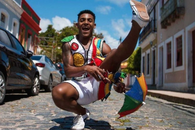 Eliseu Nascimento se consagrou bicampeão do Concurso de Passistas promovido pela Prefeitura do Recife. 
