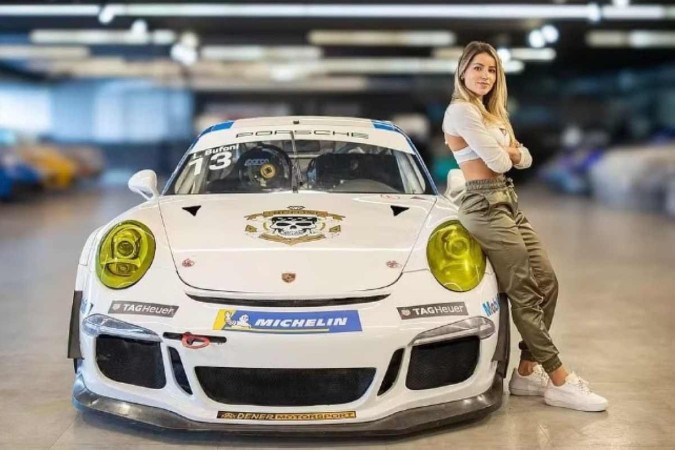 A skatista vai disputar seu primeiro campeonato no automobilismo, pela Porsche Cup, nos dias 9 e 10 de março, em Goiânia. -  (crédito: Beto Santana/Porsche Cup)