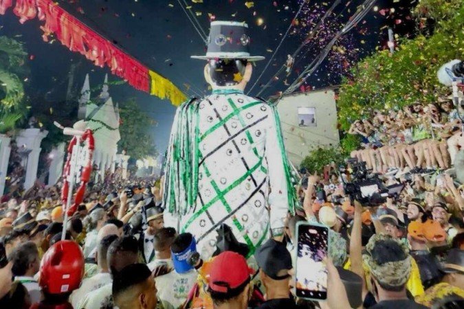 Homem da Meia-Noite celebra 92 anos ao lado do Povo Xukurus de Pesqueira. 