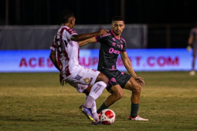 André esteve em campo na goleada do Fluminense sobre o Bangu por 4 a 1 pelo Carioca  -  (crédito:  MARCELO GONCALVES / FLUMINENSE)