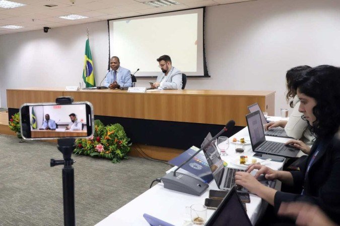 Almeida disse que conversará com o ministro da Justiça para integrar a política de direitos humanos com a área da segurança pública - (crédito: Clarice Castro/MDHC) Almeida disse que conversará com o ministro da Justiça para integrar a política de direitos humanos com a área da segurança pública - (crédito: Clarice Castro/MDHC)