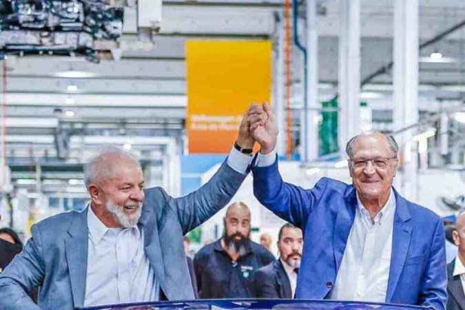 Em São Paulo, Lula e Alckmin participaram do anúncio do Novo Ciclo de Investimentos da Volkswagen do Brasil - (crédito: Ricardo Stuckert/PR) Em São Paulo, Lula e Alckmin participaram do anúncio do Novo Ciclo de Investimentos da Volkswagen do Brasil - (crédito: Ricardo Stuckert/PR)
