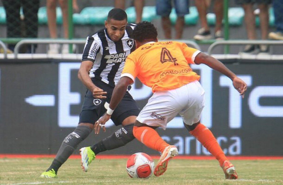 Com saudades de 2023, Botafogo entrega o primeiro jogo na temporada