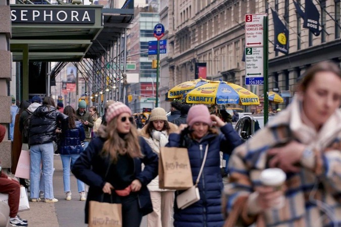 O consumo de cosméticos por crianças vem aumentando nos últimos anos, influenciado por estratégias de marketing e pelas redes sociais -  (crédito: Getty Images)