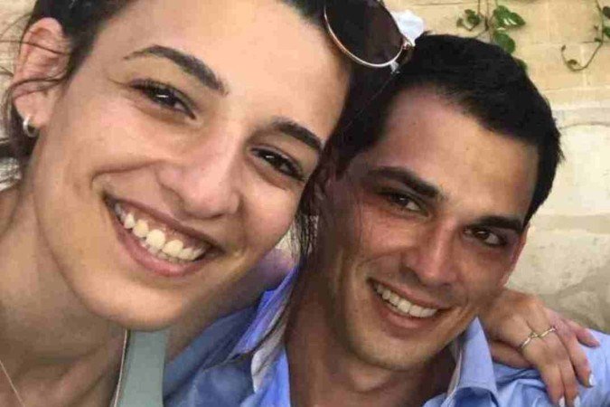 Dolev Yehoud, 35 anos, e a irmã Arbel, 28, estavam em Nir Oz: a mulher dele deu à luz em 16 de outubro