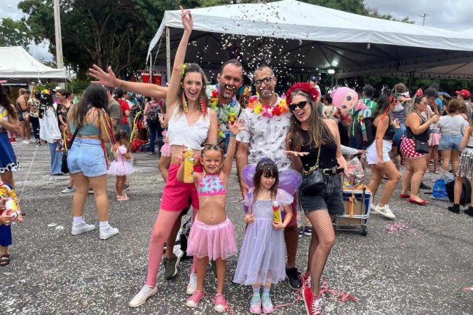 Famlia comemora o carnaval no bloco Suvaquinho da Asa -  (crdito: Sarah Paes/Esp. CB/D.A. Press)