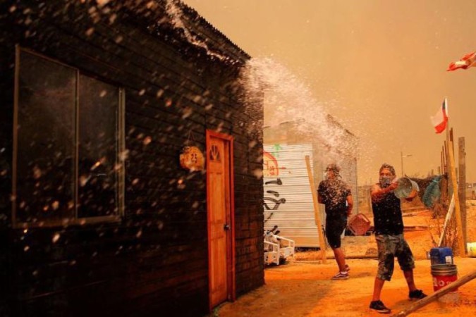 O Chile está sofrendo uma onda de incêndios florestais devastadores -  (crédito: Getty Images)