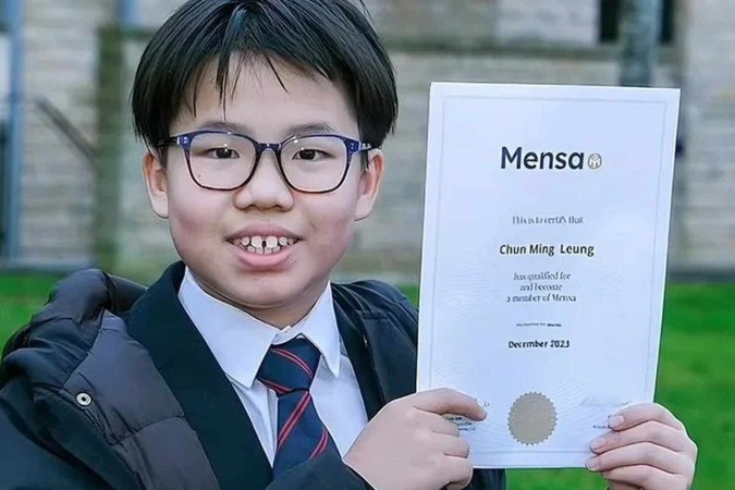 Cyrus Leung, de 12 anos, consegue entrar na Mensa, com nota de 160 -  (crédito: Dean Atkins/SWNS)