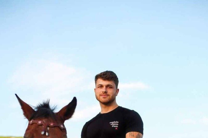 Gustavo TubarÃ£o acumula 18 milhÃµes de seguidores nas redes sociais