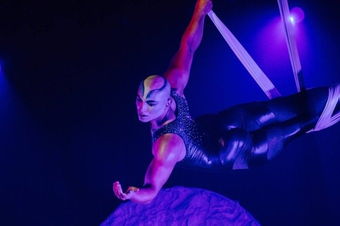 Espetáculo Mirage, da Cia. Miragem, que se apresenta no Festival Paraísos Tropicais, no CCBB
