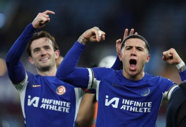 Foto: Adrian Dennis/AFP via Getty Images