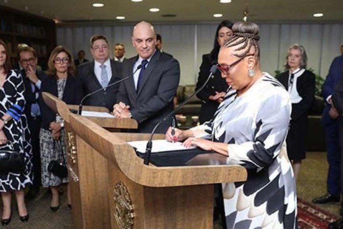 Vera Lúcia toma posse como nova ministra substituta do TSE -  (crédito: Reprodução/Site oficial TSE (7/2/2024) — RS/LC, DM)