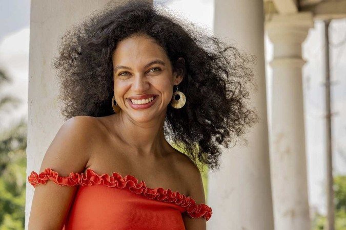 Uiliana Lima interpretou a personagem Morena na primeira fase da novela 'Renascer'
- (crédito: Globo/Fábio Rocha) Uiliana Lima interpretou a personagem Morena na primeira fase da novela 'Renascer'
- (crédito: Globo/Fábio Rocha)