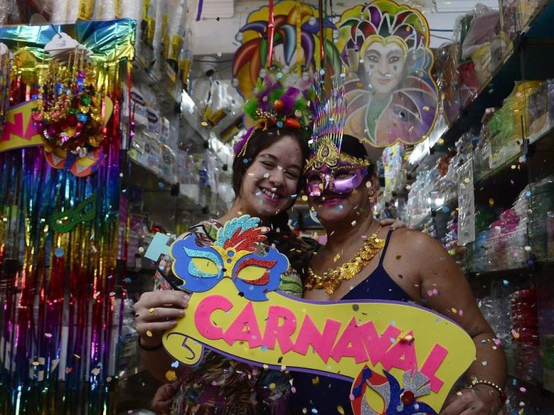 Coisas de Carnaval: números do mercado e da importação