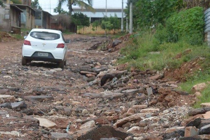 Falta de obras de  infraestrutura adequada prejudica trânsito do Sol Nascente, especialmente no período de chuvas -  (crédito:  Ed Alves/CB/DA.Press)