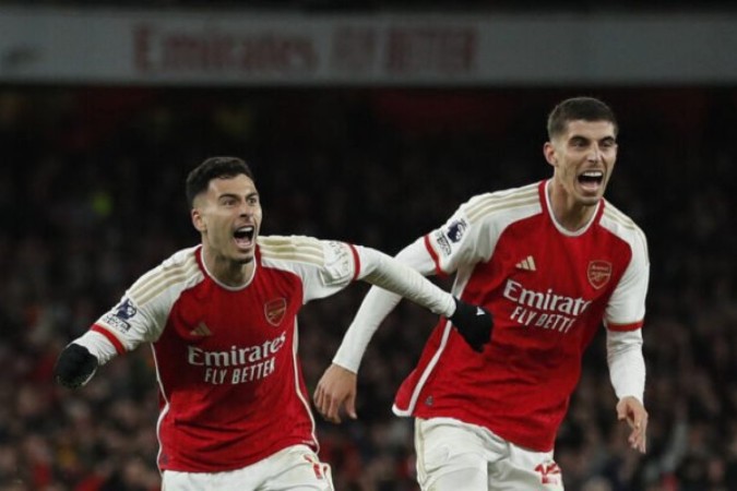 Arsenal bateu na trave e ficou com o vice na temporada passada -  (crédito: Foto: Ian Kington/IKIMAGES/AFP via Getty Images)