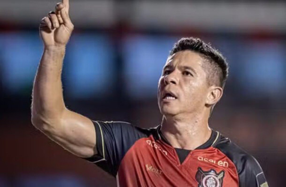 Vitória domina e bate o ABC pela Copa do Nordeste