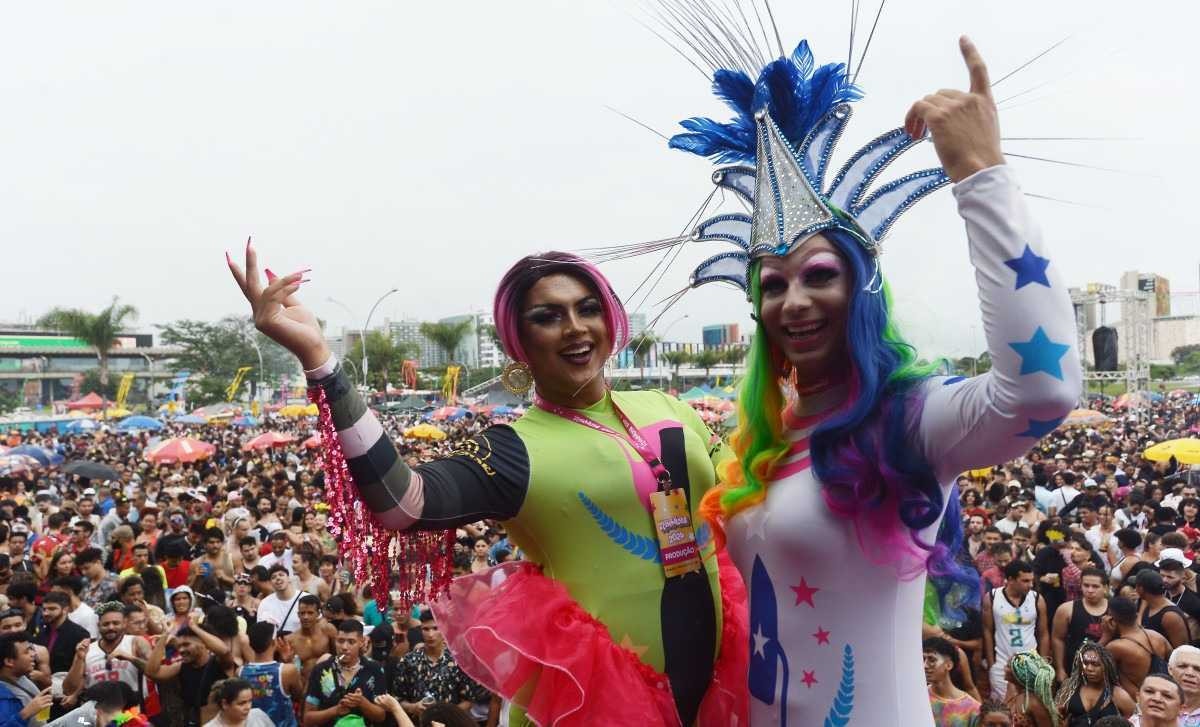  11/02/2024 Credito: Ed Alves/CB/DA.Press. Cidades. Carnaval - Montadas. Na foto, Raykka Rica e Kelly Queen