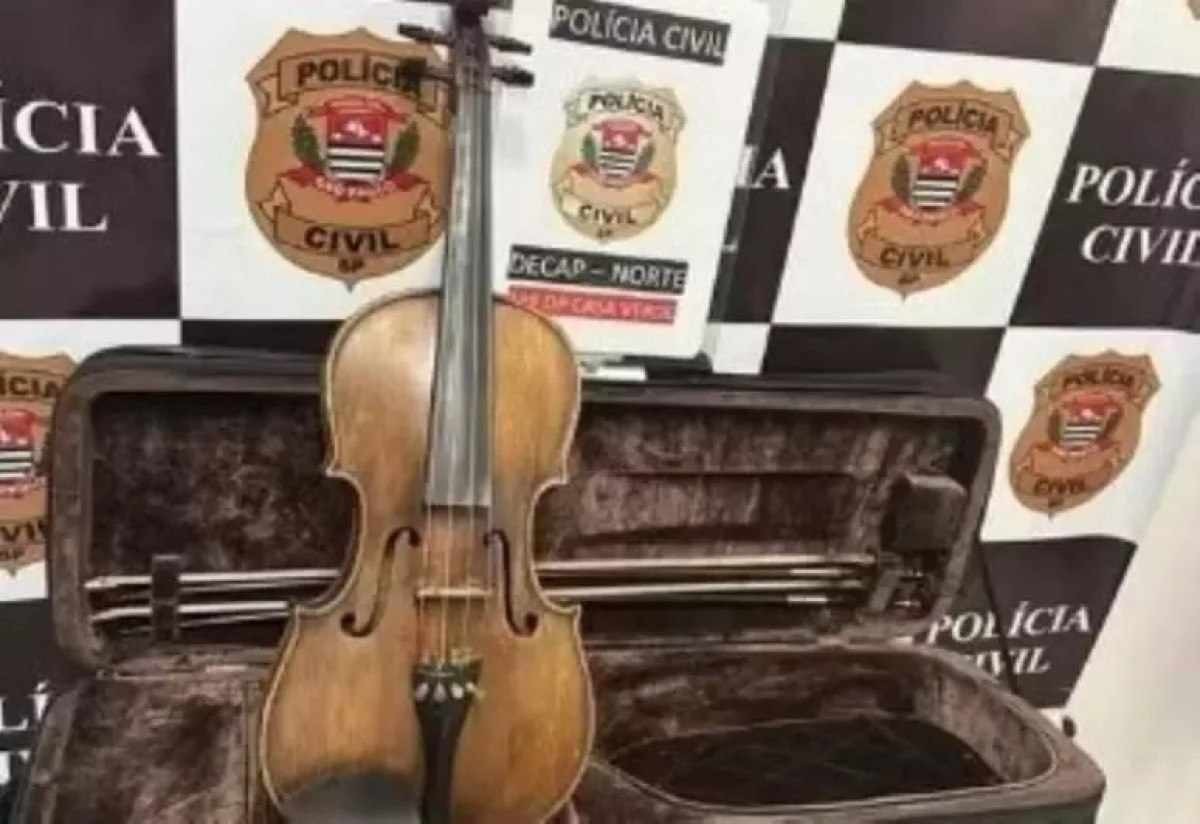 Homem é preso ao tentar vender violino de 100 anos furtado ao próprio dono