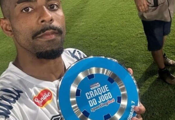 Foto: Raul Baretta / Santos