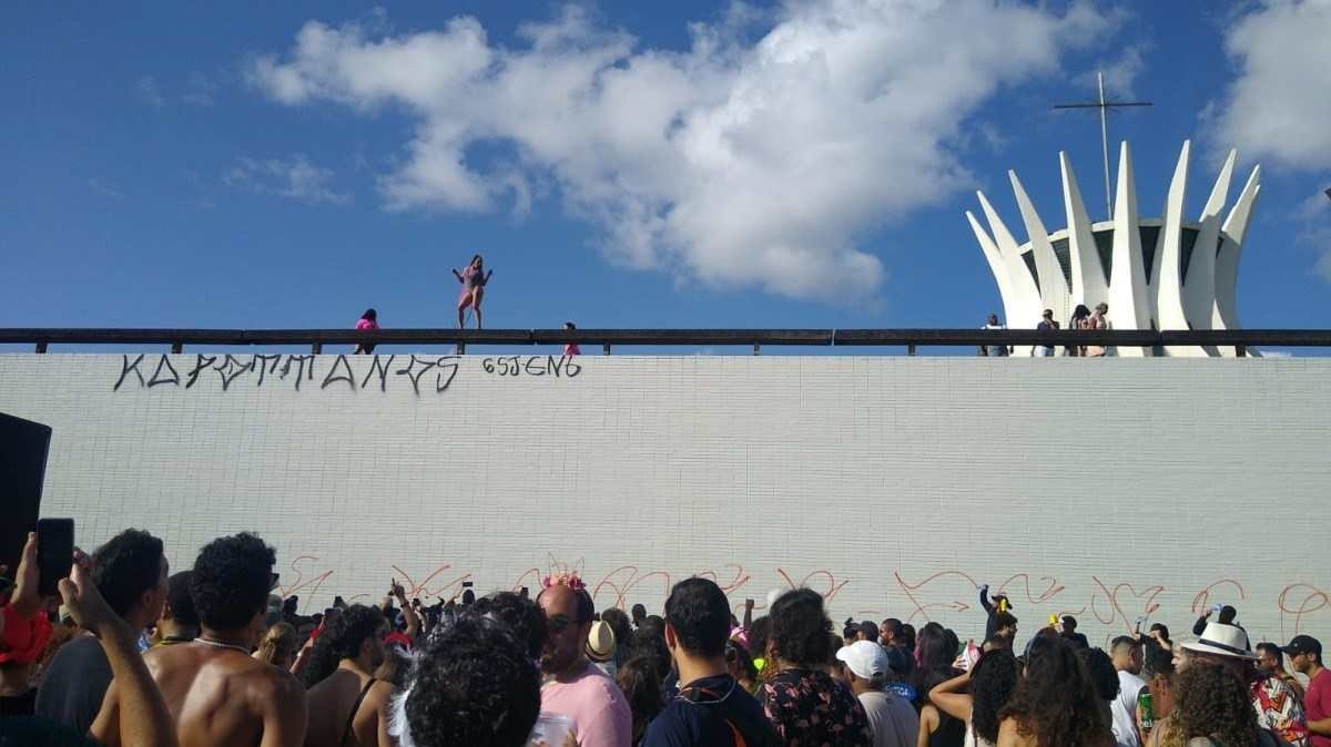 Bloco do Amor volta à via S2